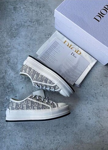 39 Beden Christian Dior Walk Platform