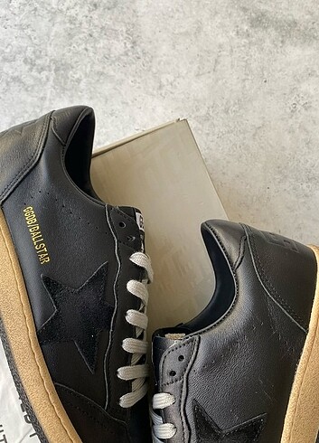 37 Beden siyah Renk Golden Goose Deluxe