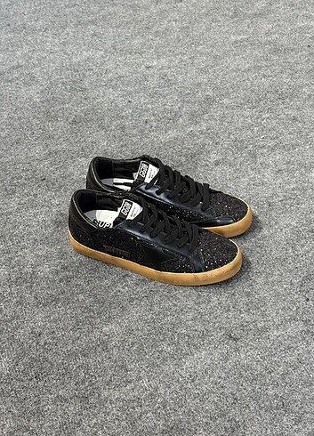 Golden Goose Deluxe Golden Goose Deluxe