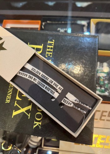 Golden Goose yazılı bağcık - Görsel 4