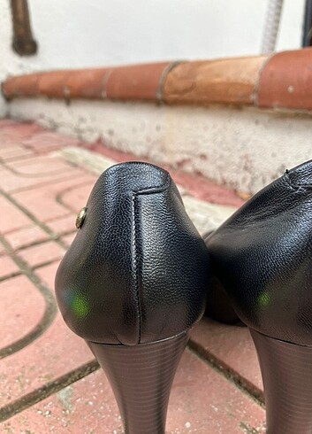 Diğer Siyah hakiki deri topuklu ayakkabı 