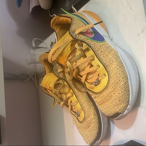 nike lebron 20