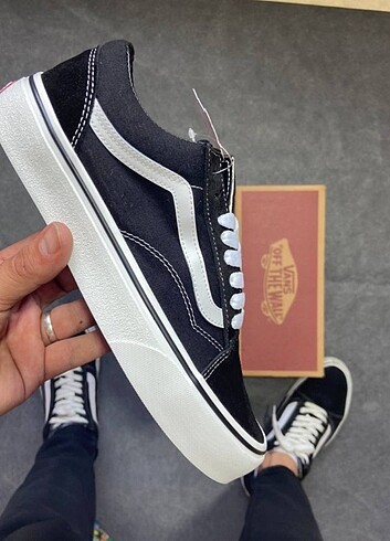 Vans VANS OLD SKOOL İTHAL EN YÜKSEK KALİTE 36-44 ( buçuklu numaralar