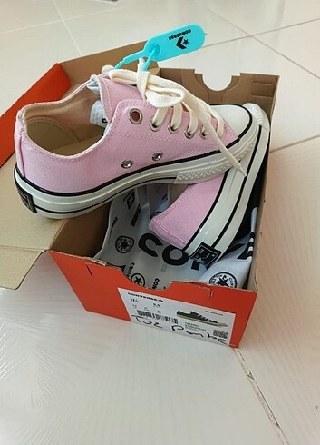 39 Beden Converse Chucky Taylor swift 70 37 40 arası numaraları mevcuttur