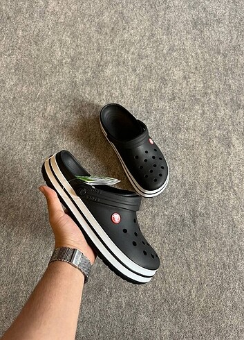 Crocs terlik Orjinal bez torbalı 36 45 arası numaralari mevcut