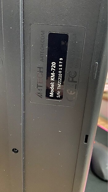 Beden A4 Tech Km-720 USB Siyah (F) Klavye