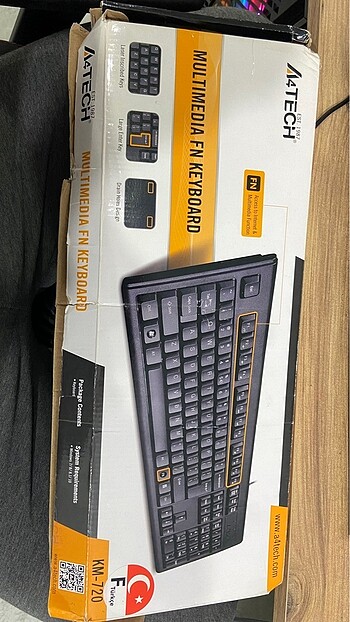 Beden Renk A4 Tech Km-720 USB Siyah (F) Klavye