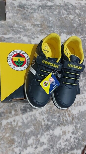 Fenerbahçe Kinetix çocuk ayakkabısı