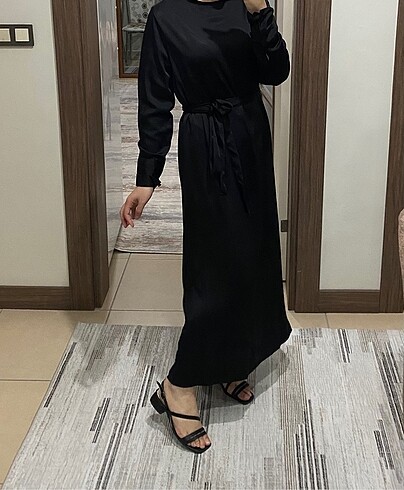 diğer Beden Siyah saten elbise