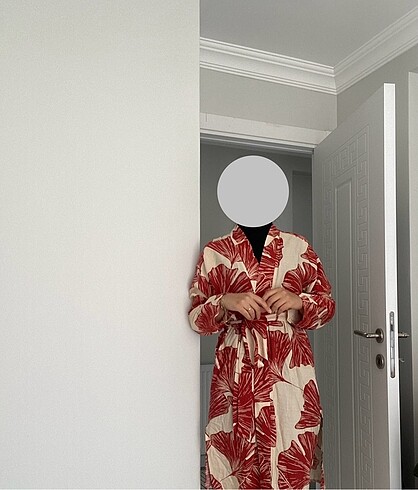 Çiçekli kimono