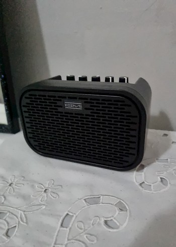 ELEKTRO GİTAR + AMFİ + AKSESUARLAR SET - Görsel 3