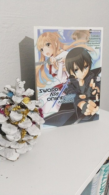 SWORD ART ONLİNE / AİNCRAD / - ( TAMAKO NAKAMURA )