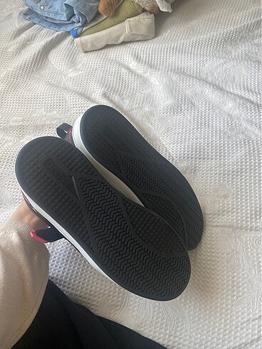 36 Beden siyah Renk Reebok ayakkabı