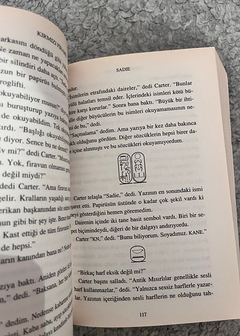 Kırmızı Piramit - Rick Riordan - Görsel 3