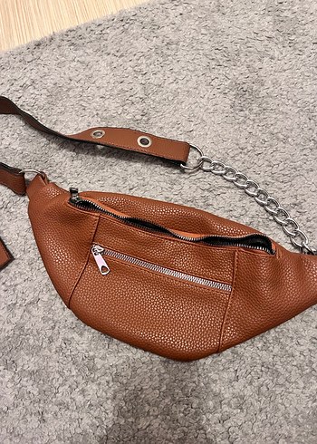 Zincir Detaylı Kahverengi Deri Kadın Çapraz Çanta - Görsel 2