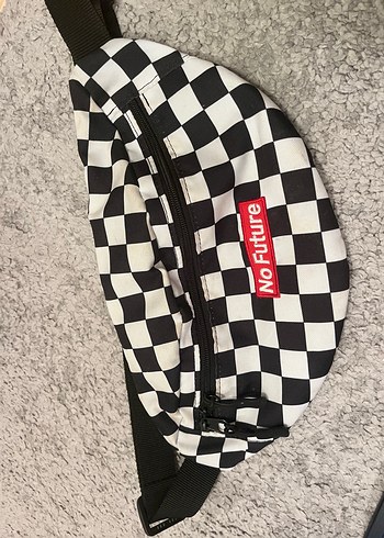 Kareli Siyah Kadın Bel Çantası - Görsel 6