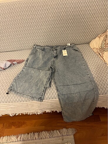 Trendyol curve paçası büzdürmeli pantolon
