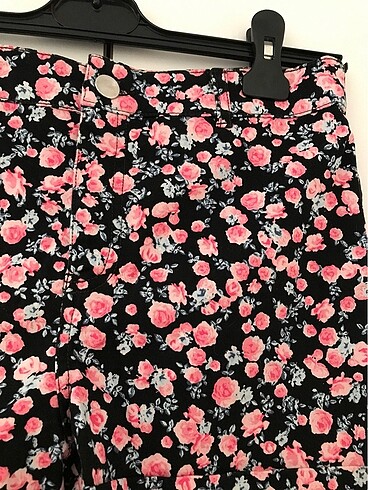 l Beden H&M şort