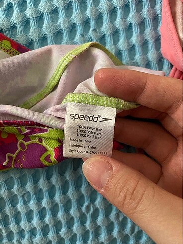 Speedo Kız çocuk bonesi