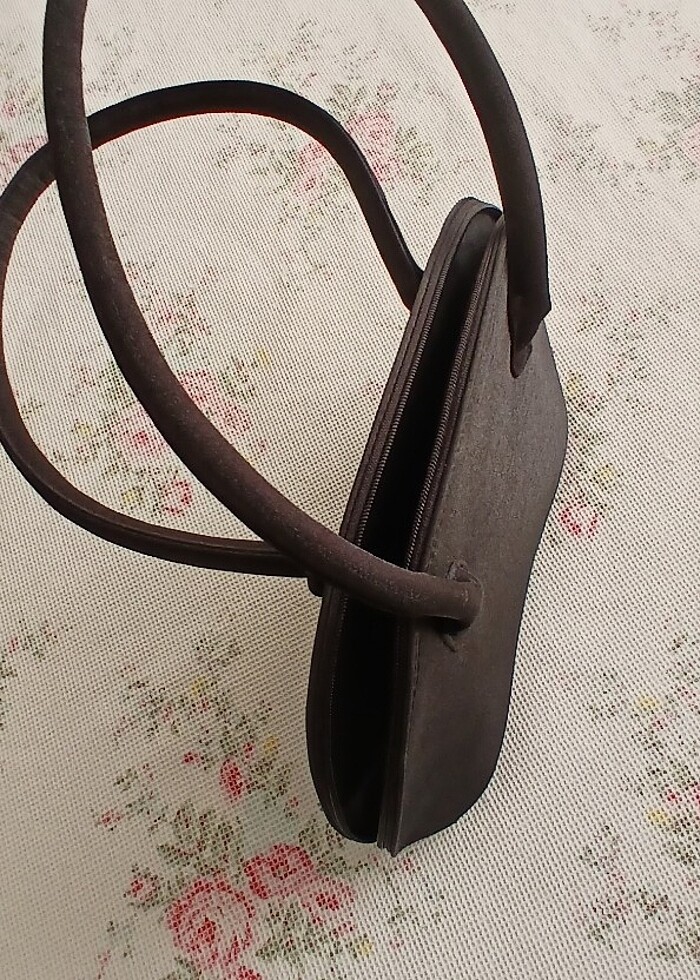 Çok güzel bir çanta - Görsel 4