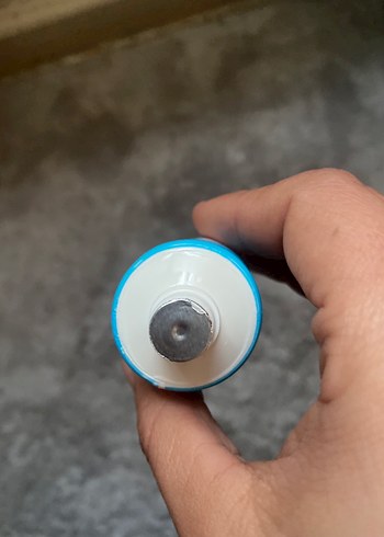 NEW WELL SPF50+ Güneş Kremi Ultra Dayanıklı - Görsel 2