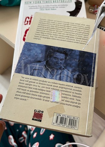  Beden Gün Olur Asra Bedel - Cengiz Aytmatov