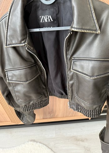 xs Beden Zara Orijinal Eskitme Efektli Deri Bomber Ceket