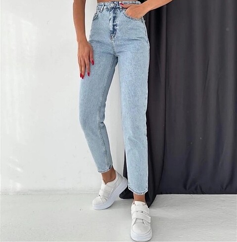 Buz mavisi jeans