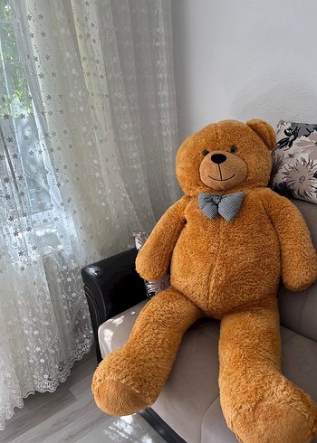Kahverengi peluş ayı 140 cm gri papyonlu