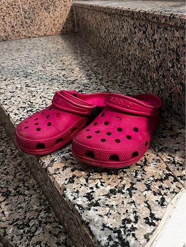 Crocs marka kız çocuk terlik
