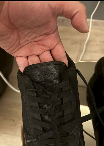 Siyah Erkek Guess  Spor Ayakkabı Velcro Bağcıklı sorunsuz - Görsel 4