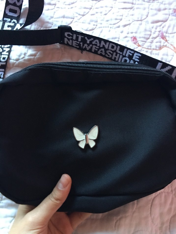 Siyah Kelebek Detaylı Kadın Çapraz Çanta - Görsel 2