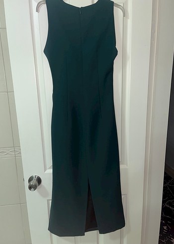 Koyu yeşil iş elbisesi arkasında yırtmacı da var - Görsel 3