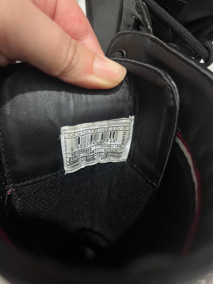 Siyah Deri Bağcıklı Blok Topuklu Kadın Bot - Görsel 4