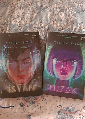 İsyan Tuzak Kitap Serisi (Ciltli)
