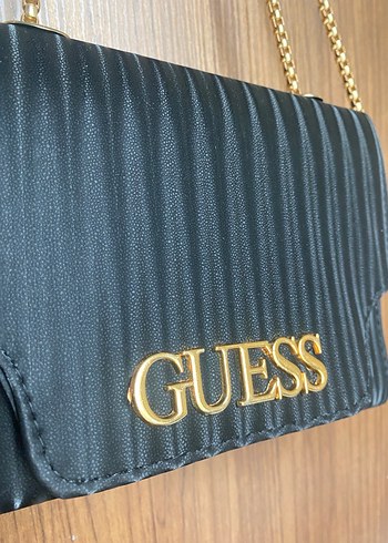 Beden GUESS Zincir Detaylı Siyah Kadın Çanta
