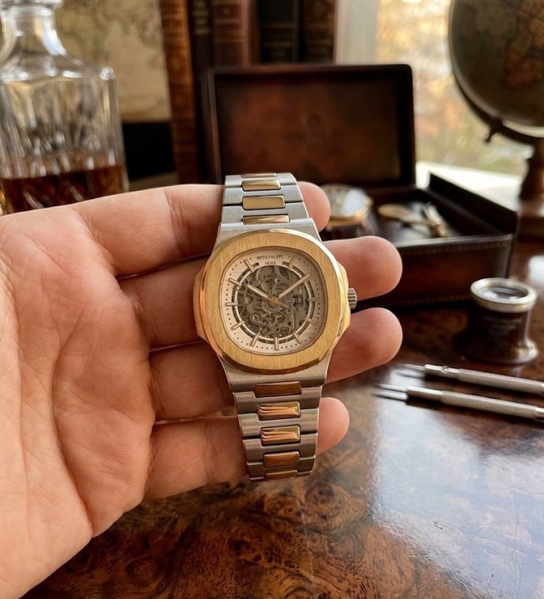 Patek Philippe Nautilus İki Renkli Açık Mekanizma Saat — görsel 2/3