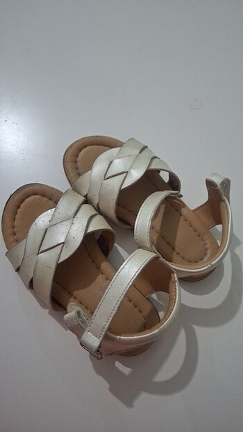 LC Waikiki Kız çocuk sandalet