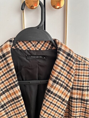 40 Beden kahverengi Renk Trendyolmilla Yün Blazer Ceket