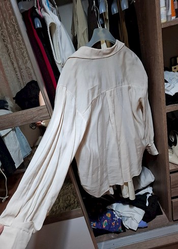 Zara Bej Düğmeli Keten Kadın Gömlek