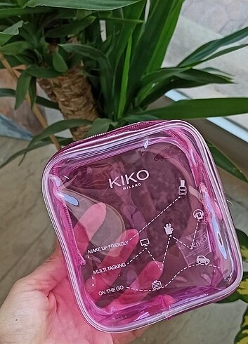 Kiko makyaj çantası
