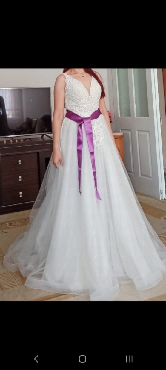 V Yaka A Kesim Beyaz Midi Gelinlik - Görsel 2