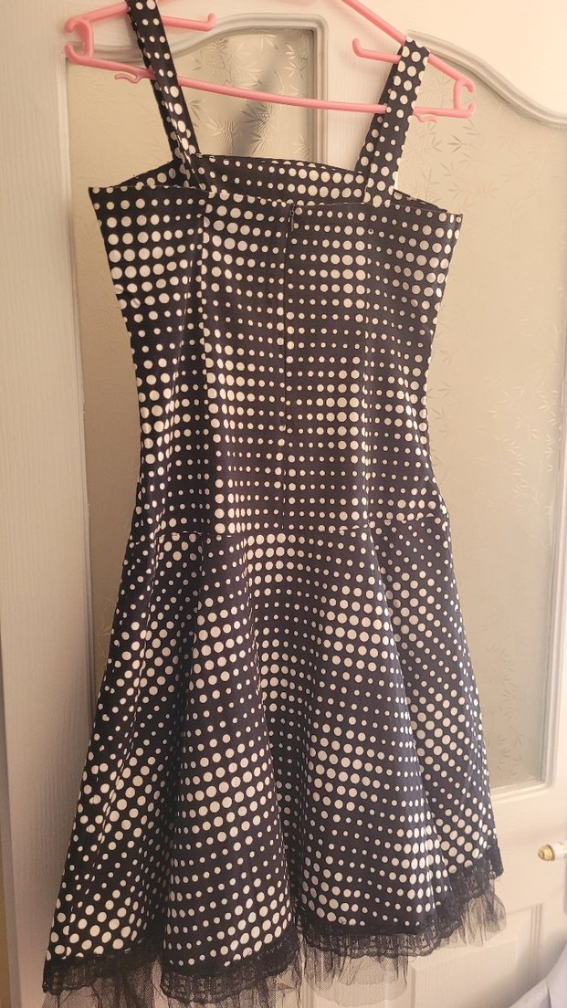 Siyah Puantiyeli Fırfırlı Elbise - Görsel 2