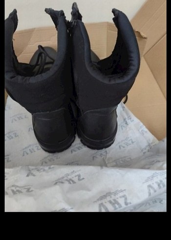 Siyah askeri bot - Görsel 3