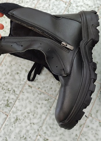 iki adet askeri bot / personel botu - Görsel 7