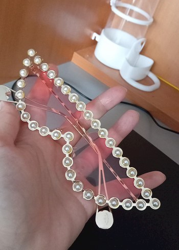 Diğer Boncuklu Siyah Kadın Gözlüğü