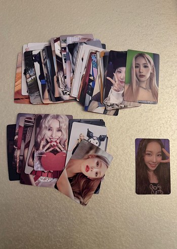 Beden (G)I-DLE lomokart