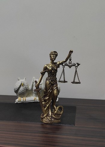 Themis adalet heykeli polyester dekoratif ürün