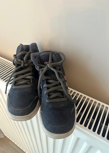 Kız Çocuk Gri Pembe Çizgili Spor Ayakkabı - Görsel 4