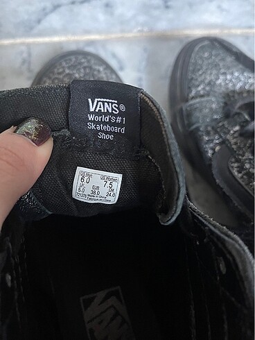 38 Beden siyah Renk Vans ayakkabı